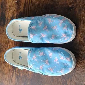 Blue w/pink flamingo Pair o Dice Sanuks